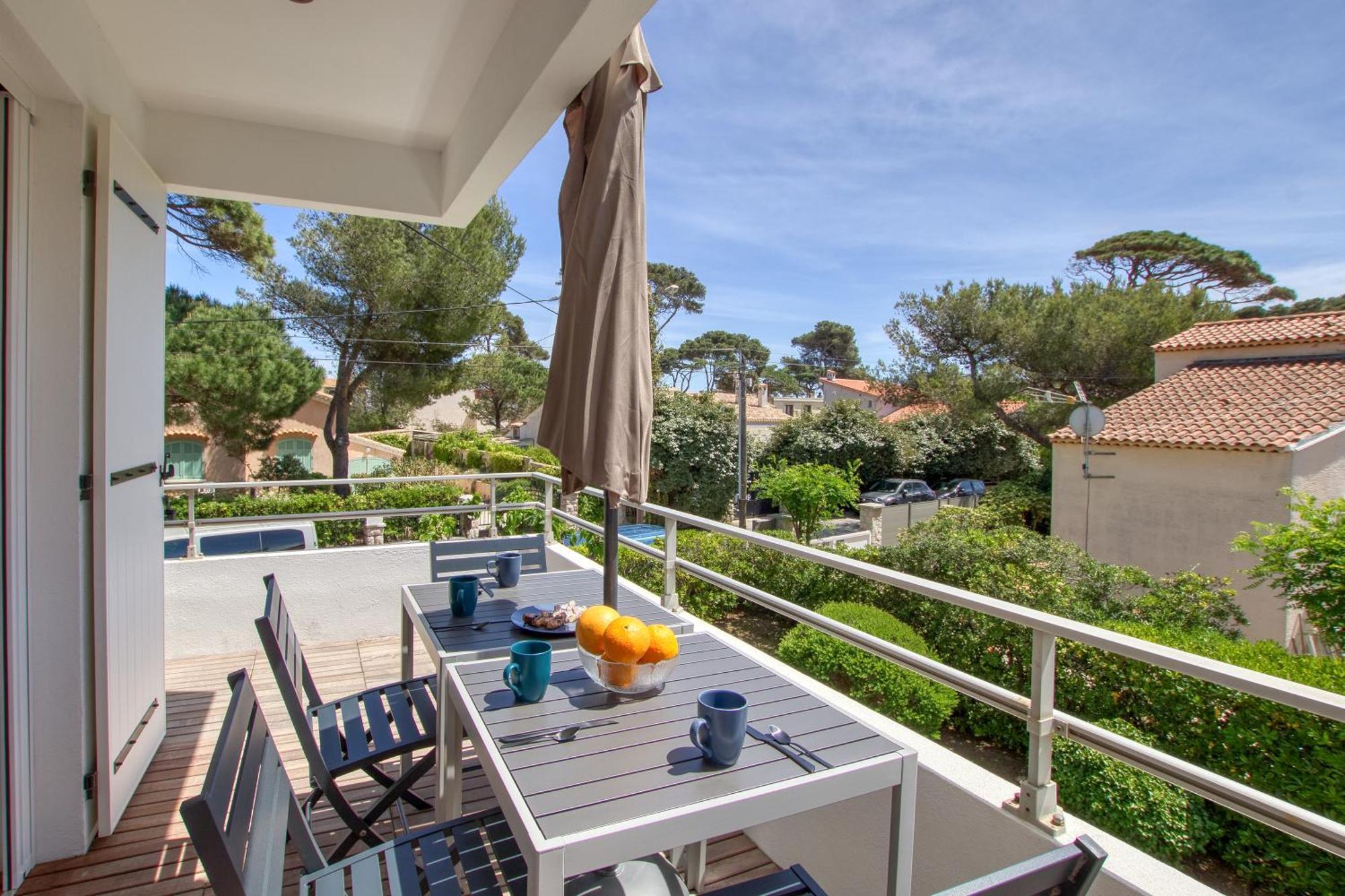 T3 Les Pins-les Pesquiers Clim Wifi 100m De La Plage By Hc